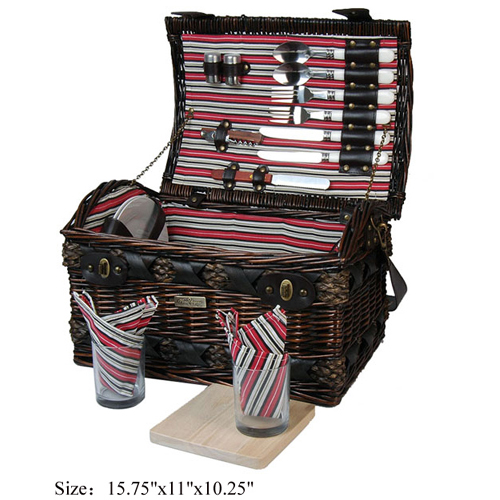 Willow Picnic Basket for 2 persons use
